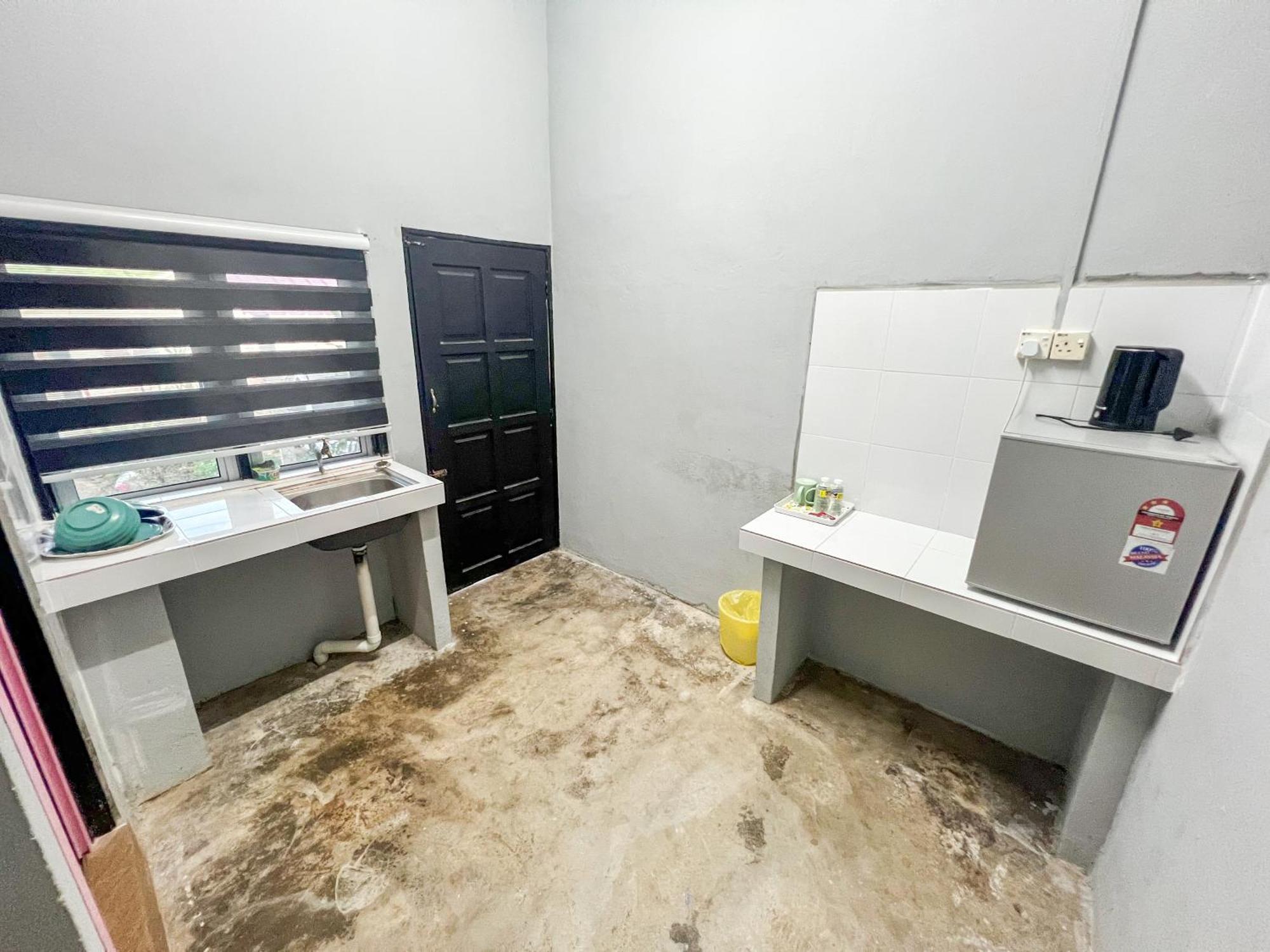 Budget Rest House 巴东勿刹 外观 照片